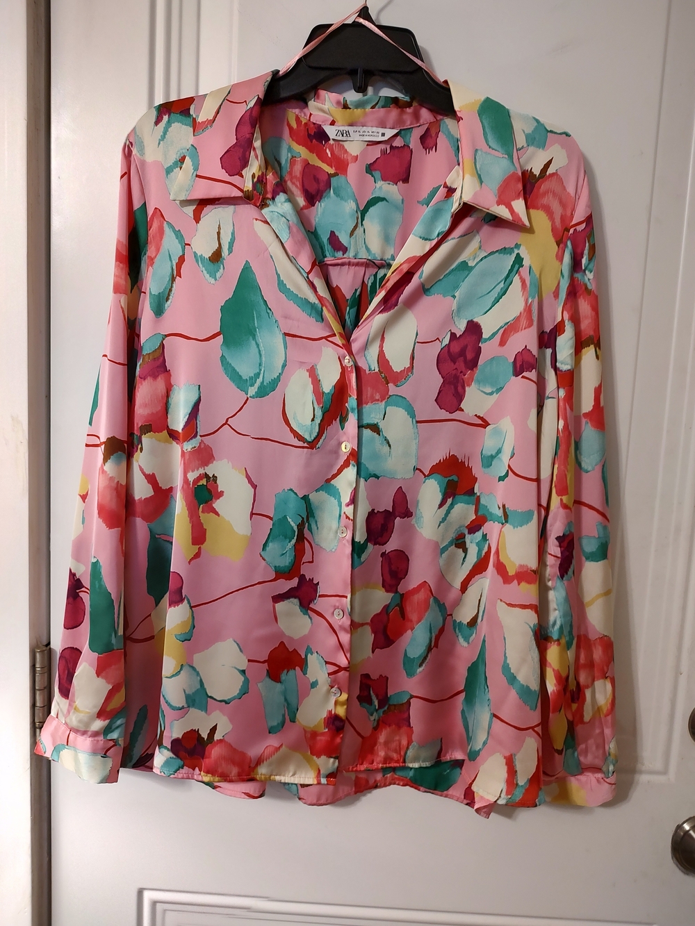 Zara Pink Multicolor Floral Button-Up Blouse
